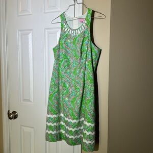 Lilly Pulitzer Pearl Shift Dress (Chomp Chomp Pattern) SIZE 8 LIKE NEW
